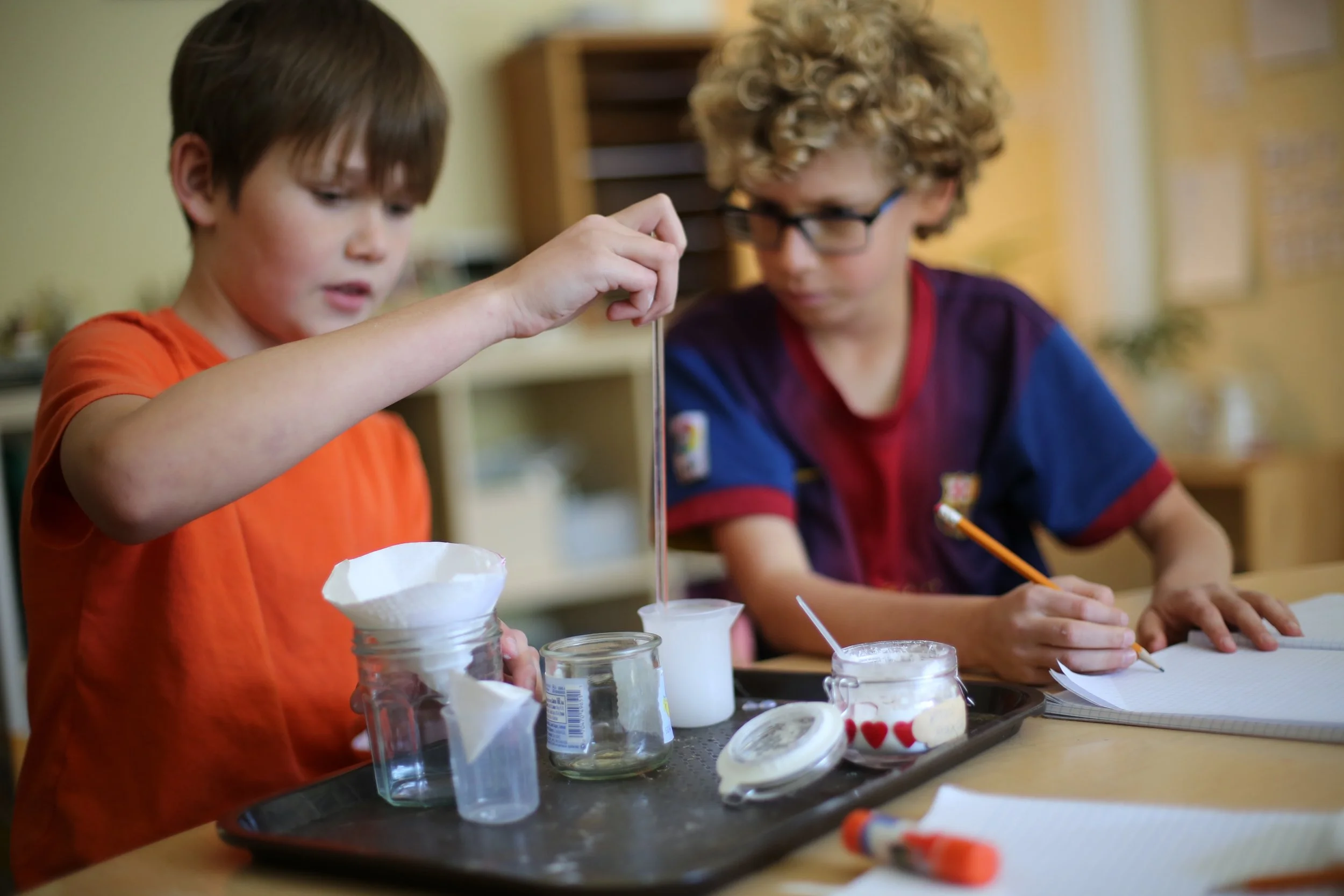 Science hands-on learning Montessori